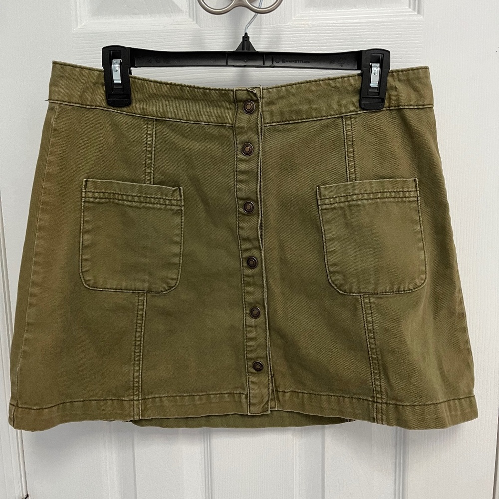 Y2K FOREVER 21 Women's Juniors green khaki distressed Button Down Skirt Large